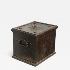 Danish Painted Steel safe with Hidden Lock 19th Century - 786019