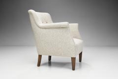 Danish Upholstered Easy Chair with Beech Legs Denmark 1940s - 2529157