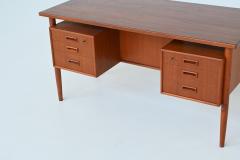 Danish freestanding symmetric desk in teak Denmark 1960 - 4120104