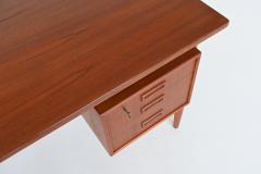 Danish freestanding symmetric desk in teak Denmark 1960 - 4120109