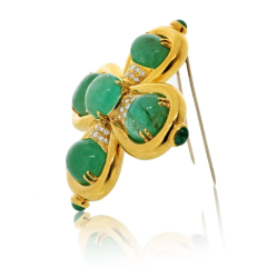 David Webb 18K Yellow Gold Cabochon Cut Green Emerald And Diamond Heraldic Brooch - 3992059