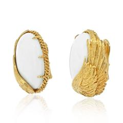 David Webb DAVID WEBB 18K YELLOW GOLD CABOCHON CORAL OVAL CLIP ON EARRINGS - 2594966