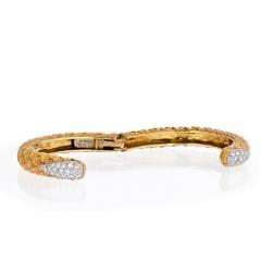David Webb DAVID WEBB 18K YELLOW GOLD DIAMOND TIP TEXTURED BANGLE BRACELET - 1858659