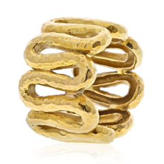 David Webb DAVID WEBB 18K YELLOW GOLD ZIGZAG HAMMERED RING - 2732046