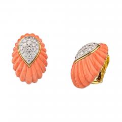 David Webb DAVID WEBB 1970S PLATINUM 18K YELLOW GOLD CORAL AND DIAMOND EARRINGS - 1788330