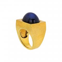 David Webb DAVID WEBB HAMMERED FINISH 18K YELLOW GOLD STAR SAPPHIRES RING - 1768595