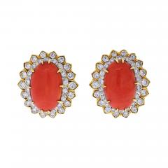 David Webb DAVID WEBB PLATINUM 18K YELLOW GOLD OVAL CORAL AND ROUND CUT DIAMOND EARRINGS - 1904928