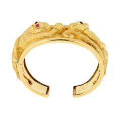 David Webb DAVID WEBB PLATINUM 18K YELLOW GOLD REPOUSSE MONKEY RUBY EYES CUFF BRACELET - 3492977