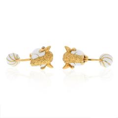 David Webb DAVID WEBB PLATINUM 18K YELLOW GOLD RUBY AND WHITE ENAMEL GOAT CUFF LINKS - 2235979