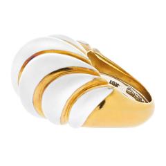 David Webb DAVID WEBB PLATINUM 18K YELLOW GOLD WHITE ENAMEL FLUTED SHRIMP COCKTAIL RING - 2936444