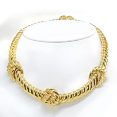 David Webb David Webb 18K Gold Classic Knot Necklace - 1684091