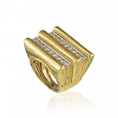 David Webb David Webb 18K Gold Radiator Hammered Finished Diamond Ring - 1666055