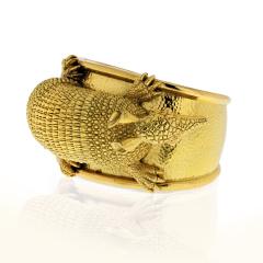 David Webb David Webb 18K Yellow Gold Armadillo Cuff Bracelet - 1674826