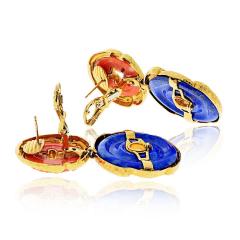 David Webb David Webb 18K Yellow Gold Lapis and Carved Coral Hammered Finish Earrings - 4612287