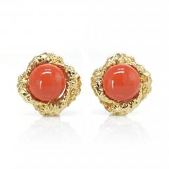 David Webb David Webb 1970s Round Cabochon Coral Clip On Earrings - 1670630