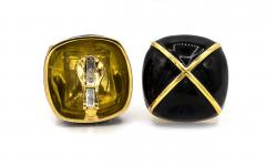 David Webb David Webb Black Enamel Large Square Cushion Shape Clip On Earrings - 1668306