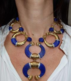 David Webb David Webb Crescent Platinum 18K Yellow Gold Carved Lapis Lazuli Necklace - 4814312