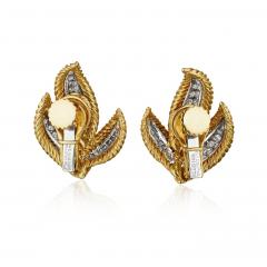 David Webb David Webb Diamond Leaf Earrings - 4387726