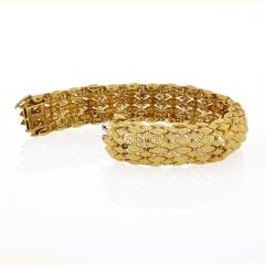 David Webb David Webb Flexible 18K Yellow Gold Textured One Line Multi Gold Link Bracelet - 1673967