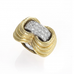 David Webb David Webb Hammered Gold and Diamond Ring - 2625770