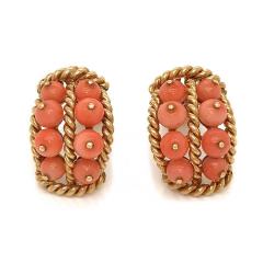 David Webb David Webb Pink Coral Shrimp Earrings - 1668381