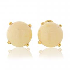 David Webb David Webb White Coral Clip On Round Earrings - 1673416