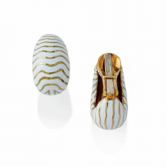 David Webb David Webb White Enamel Tiger Stripe Clip Earrings - 2720757