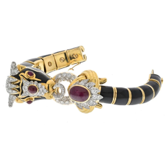 David Webb PLATINUM 18K YELLOW GOLD BLACK ENAMEL RED RUBY DIAMOND BULL BRACELET - 3101332