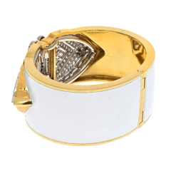 David Webb PLATINUM 18K YELLOW GOLD WHITE ENAMEL SHIELD DIAMOND CLIPS CUFF BRACELET - 3101372