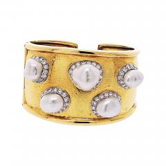 David Webb Platinum 18K Yellow Gold Hammered Diamond And Baroque Pearl Cuff Bracelet - 3948215