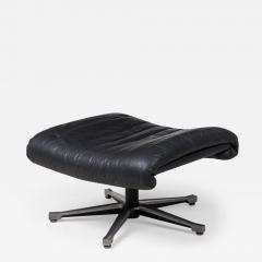 De Sede Mid Century Swiss Metal Black Leather Upholstered Ottoman - 4729122