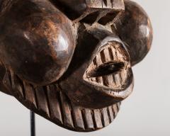 Decorative African Mask Cameroon 1950s - 3814416