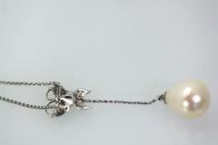 Diamond Butterfly Necklace Drop Pearl 18 Karat - 3448776