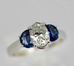 Diamond Ring with Half Moon Sapphire Sides 2 20 Carats - 3451322