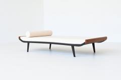 Dick Cordemeijer Dick Cordemeijer Cleopatra daybed in linen Auping The Netherlands 1954 - 3736304