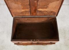 Diminutive Welsh Coffer - 3666464