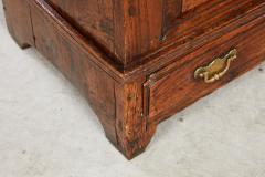 Diminutive Welsh Coffer - 3666466