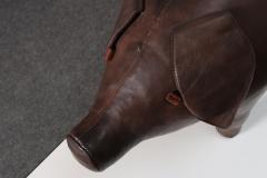 Dimitri Omersa Vintage Leather Pig Footstool by Dimitri Omersa for Abercrombie and Fitch - 4581251