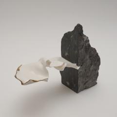 Dora Stanczel PICCOLO IMAGO III porcelain and Eclisseo granite sculpture - 4548352