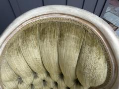 Dorothy Draper Stunning Victorian Style Carved Wood Settee Loveseat Tufted Back - 4561142