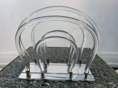 Dorothy Thorpe MODERNIST MIRROR LUCITE AND CHROME MAGAZINE RACK BY DOROTHY THORPE - 1705980