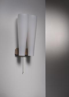 Double shaded opaline glass wall applique - 3232568