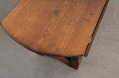 Dutch 19th Century Oak Gateleg Dining Table - 1191872