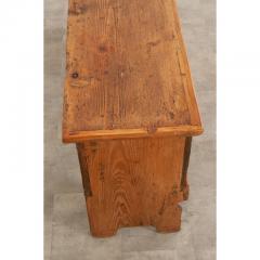 Dutch 19th Century Pine Scalloped Coffer - 2814598