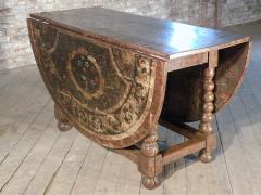 Dutch late 17th Century Painted Large Oval Gate Leg Dining Table - 3511623