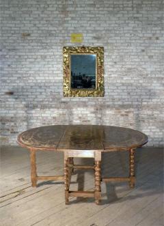Dutch late 17th Century Painted Large Oval Gate Leg Dining Table - 3511627