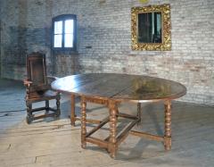 Dutch late 17th Century Painted Large Oval Gate Leg Dining Table - 3511628