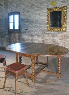 Dutch late 17th Century Painted Large Oval Gate Leg Dining Table - 3511629