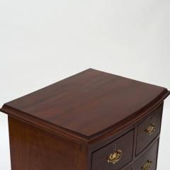 EARLY 19TH CENTURY ENGLISH REGENCY MAHOGANY CHEST OF DRAWERS - 2242095