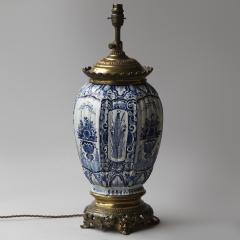 EARLY 19th CENTURY DELFT OCTAGONAL BALUSTER VASE CONVERTED TO A LAMP - 3998676